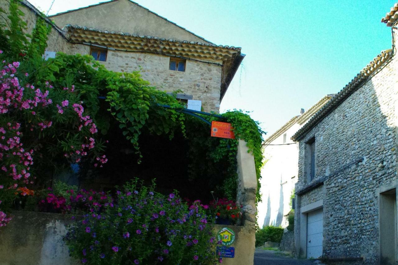 Готель Soleil Et Ombre Villedieu  Екстер'єр фото